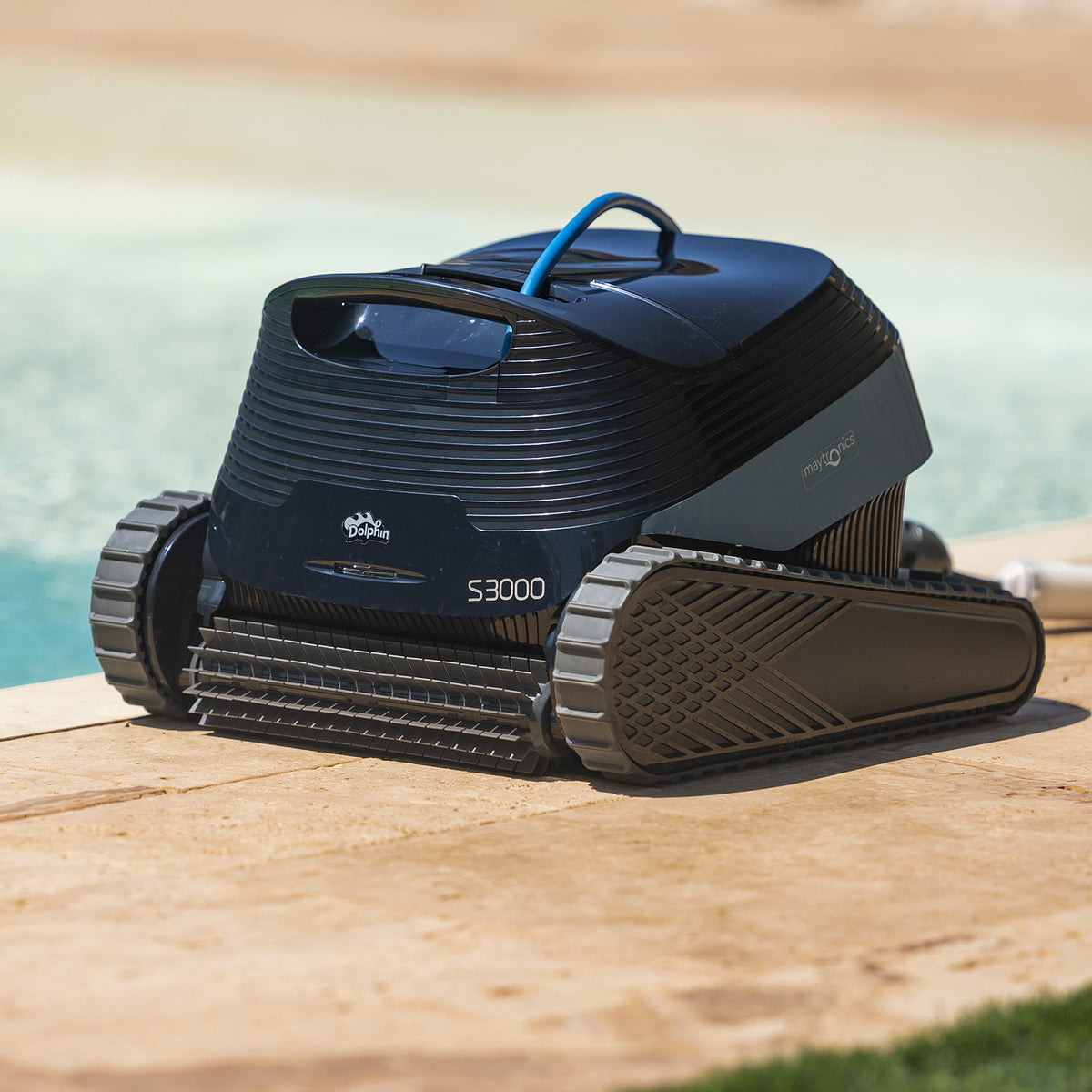 Robot Dolphin EON 100 Barrefondo Piscina